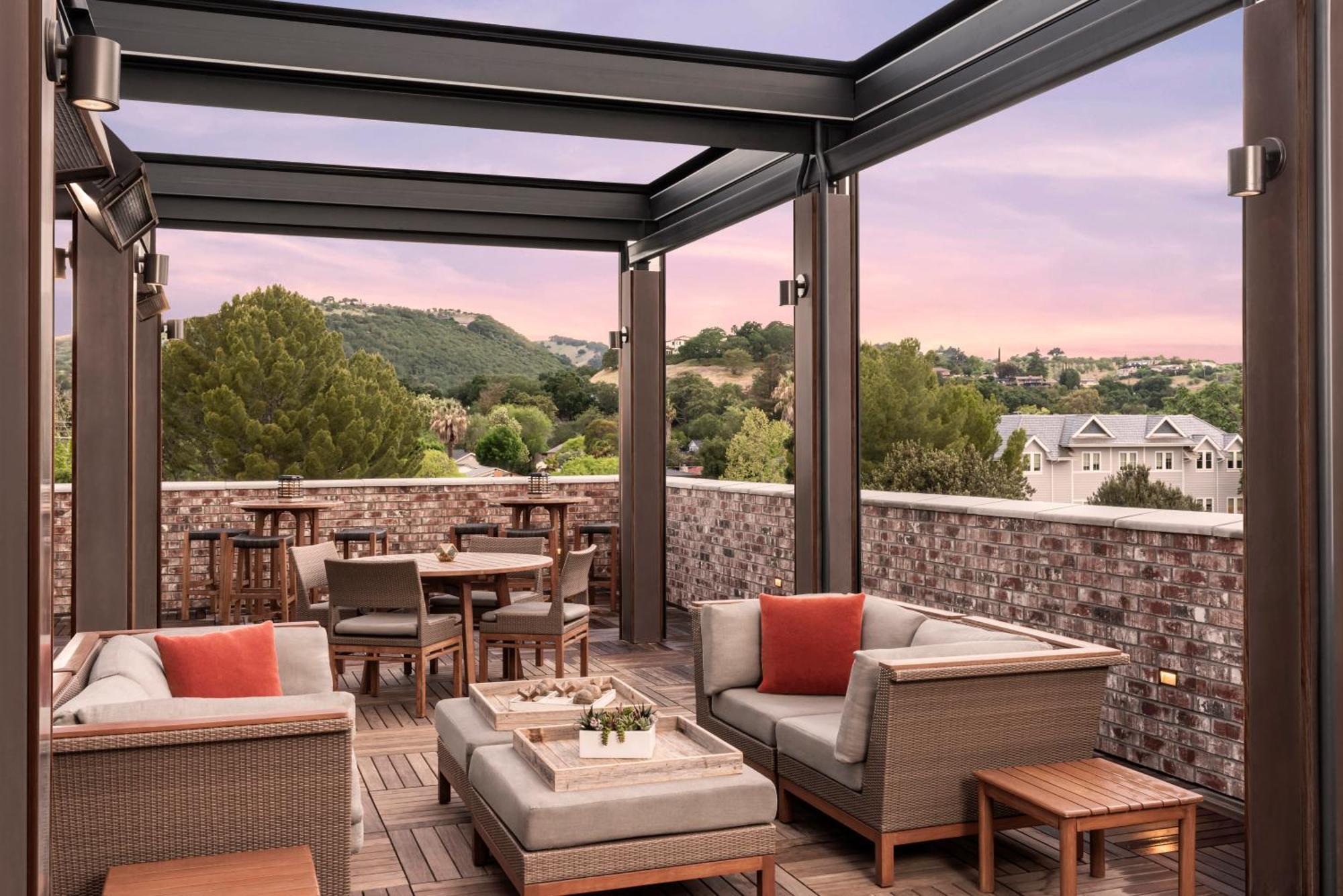 The Piccolo Hotel Paso Robles Exterior photo